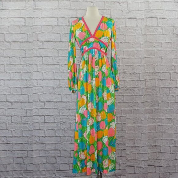 Vintage Dresses & Skirts - Vintage 70s Floral Tulip Maxi Dress